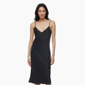 Wilfred
Only Slip Satin Midi Dress